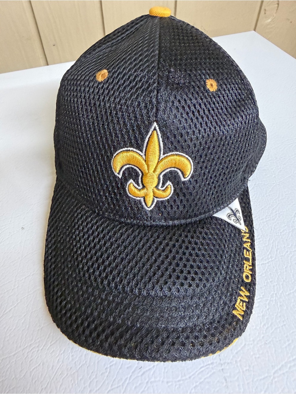 Men’s Black and Gold Fleur-de-Lis Baseball Cap - New Orleans
